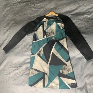 Mossimo Abstract Dress Long Scuba Sleeves